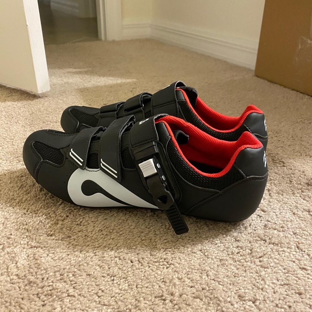 Peloton cycling shoes